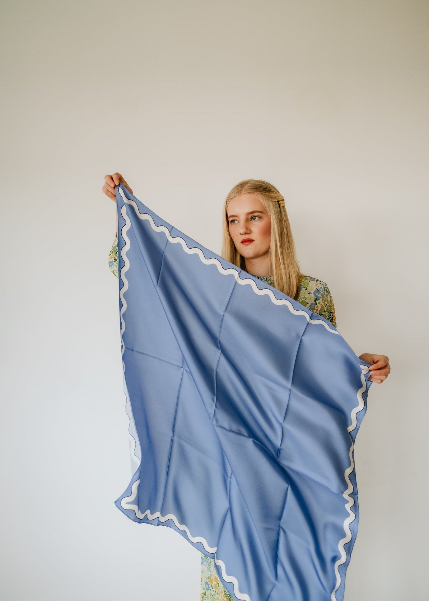 Sophie Hydrangea Scarf - 89x89cm Silk Twil