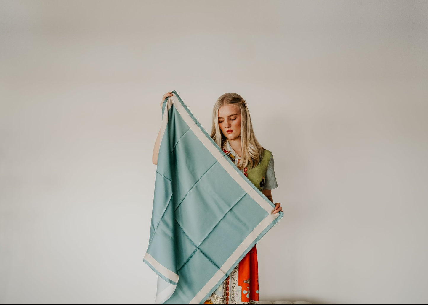 Dimity Lagoon v2 Scarf - 89x89cm Silk Twill